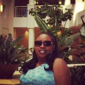 Meet your Posher, Rayvone